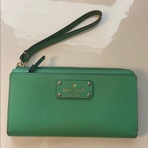 Kate Spade Tech Wallet